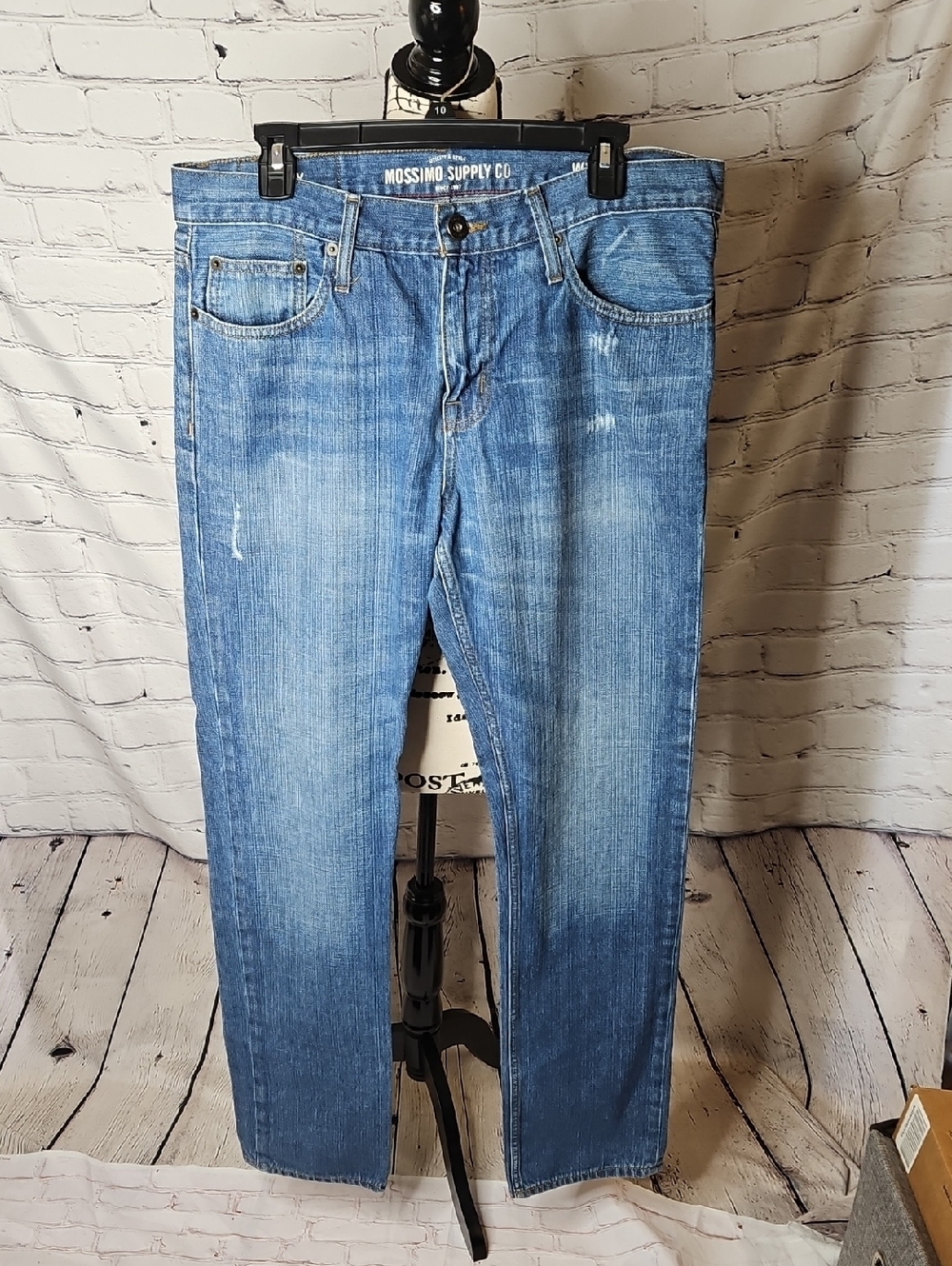 Mossimo Supply Co. Men's Medium Blue Wash Skinny Jeans Size 34x34